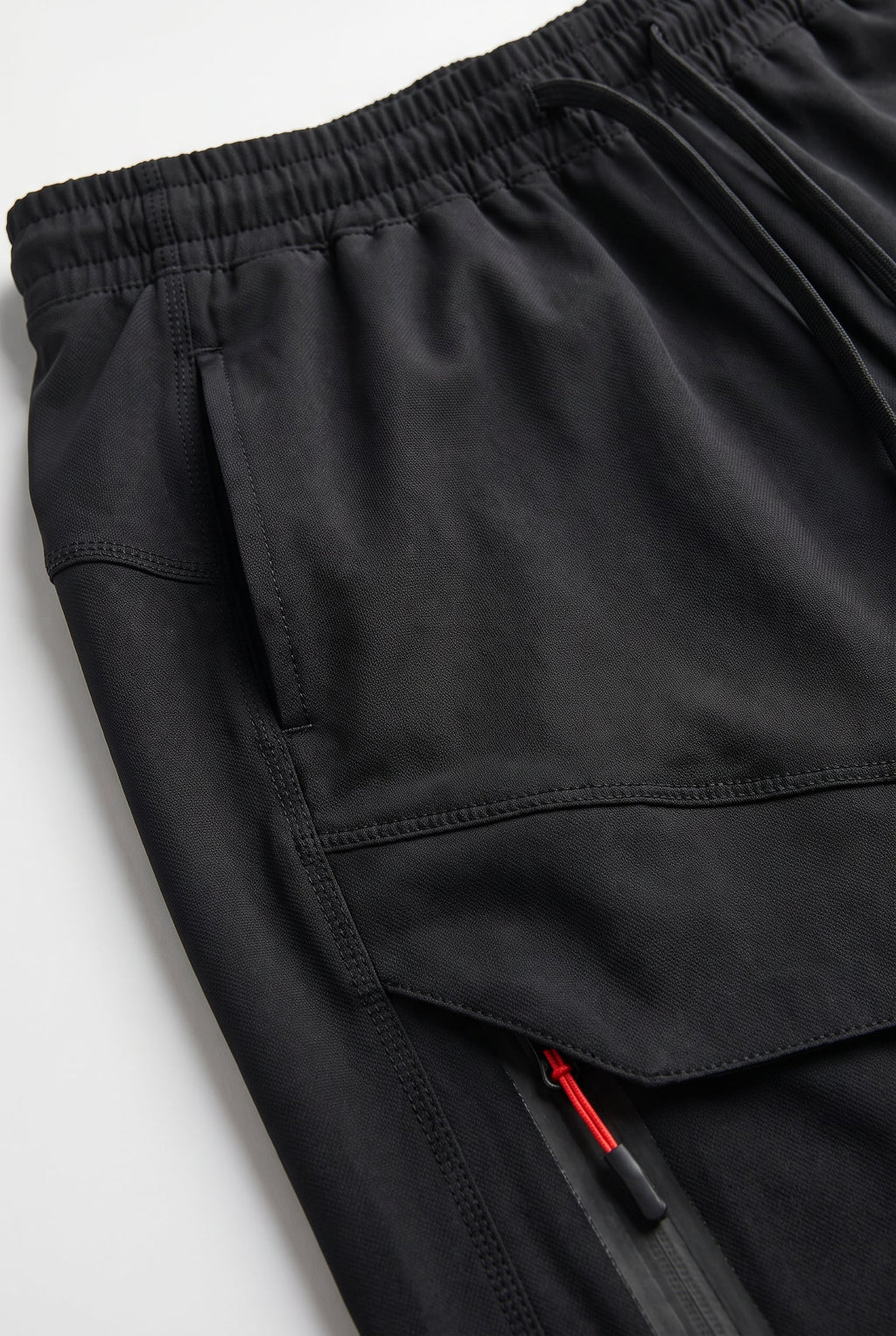 Men's Versatile Cargo Sweatpants - detail closeup